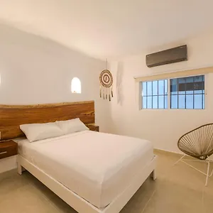 3* Hotel Caracol
