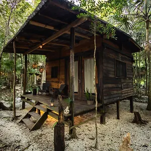  Lodge Cheel &