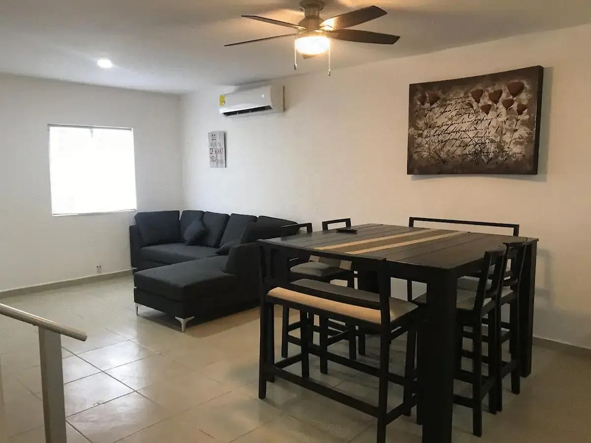 Casa Linda - Habitacion Puerto Morelos-Cancun-Playa Del Carmen Bed & Breakfast