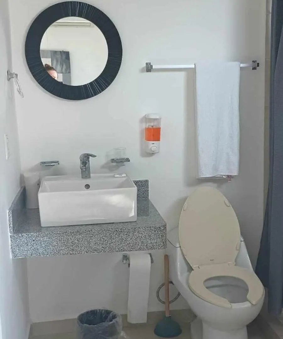 Casa Linda - Habitacion Puerto Morelos-Cancun-Playa Del Carmen Bed & Breakfast